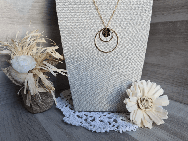 Collier Doré et noir avec arbre de vie